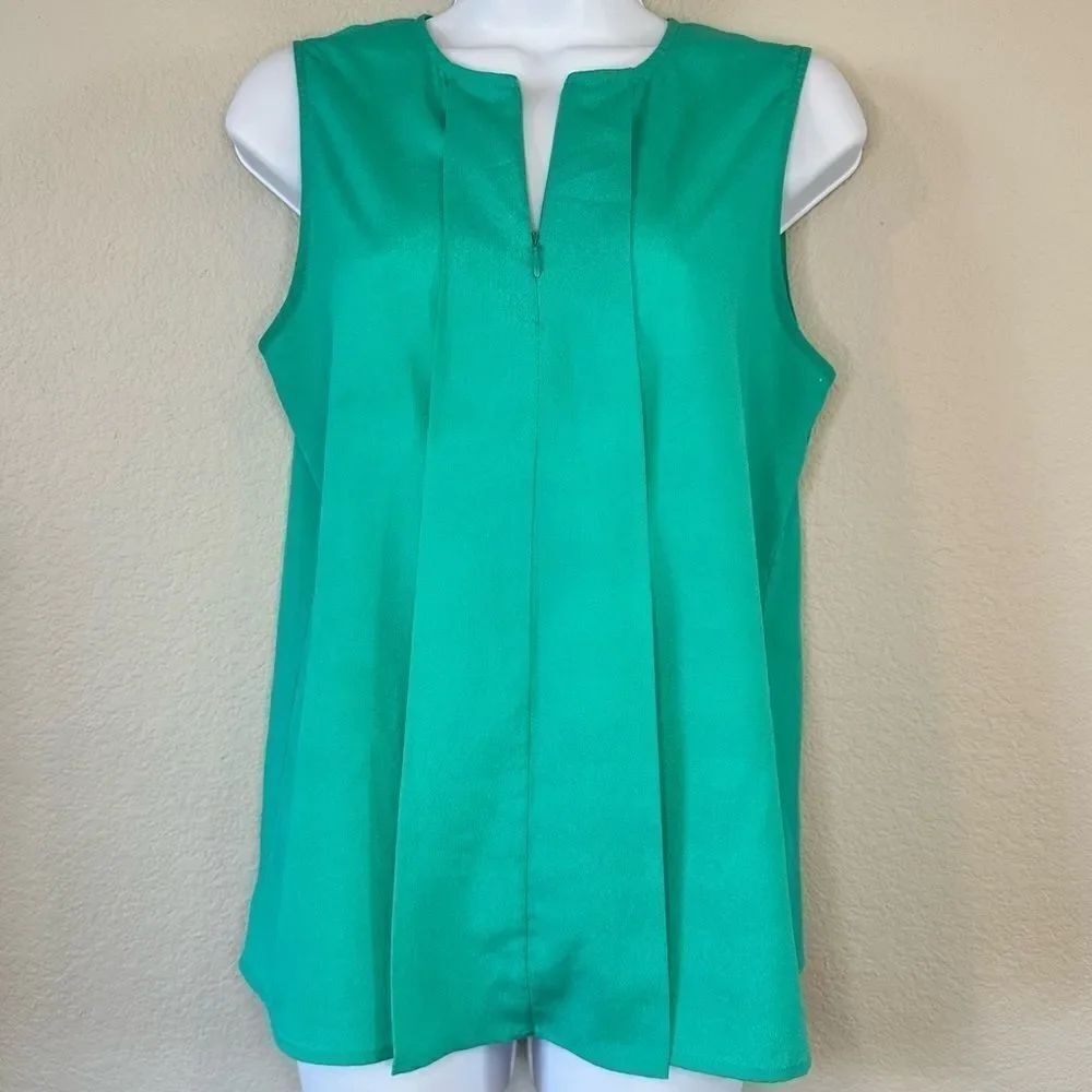 Sleeveless Blouse Mint Green